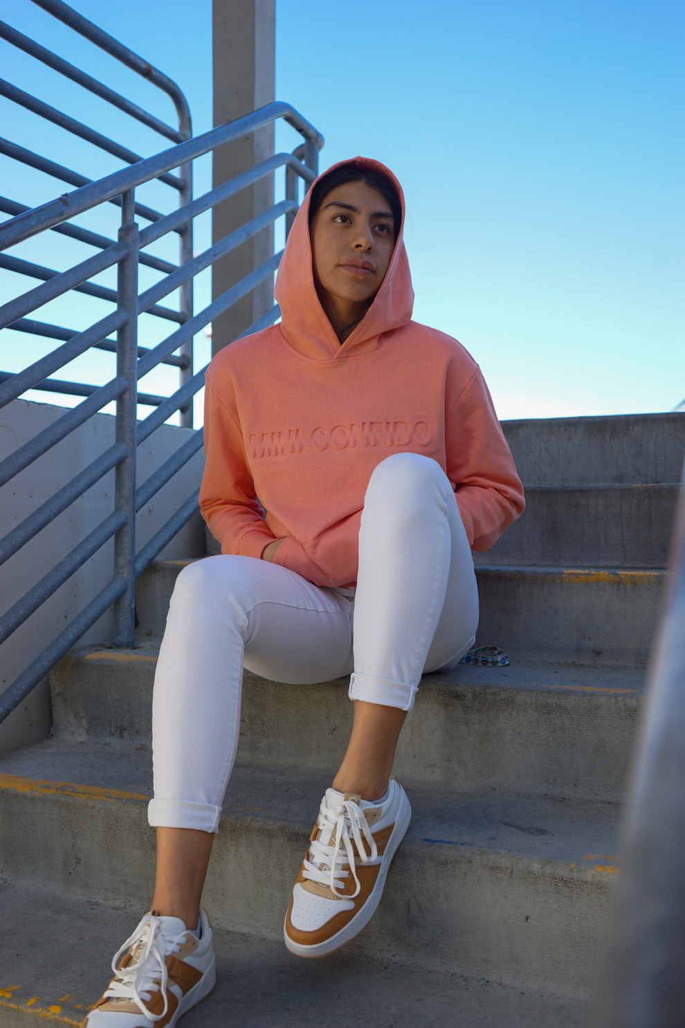 MIHI CONFIDO Coral Hoodie
