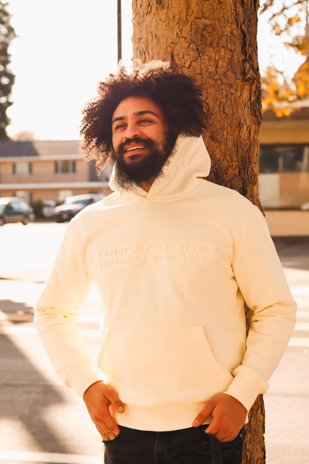MIHI CONFIDO Cream Hoodie