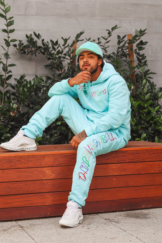 MIHI CONFIDO Sweat Suit